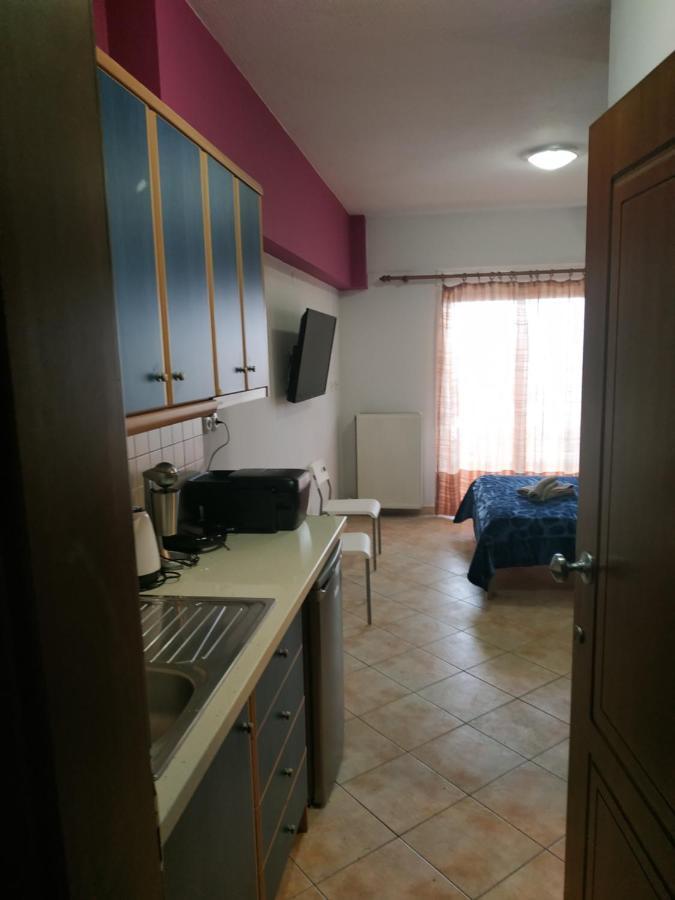 G M 6 Rooms Kentro In The Heart Of The City Larissa Exterior photo
